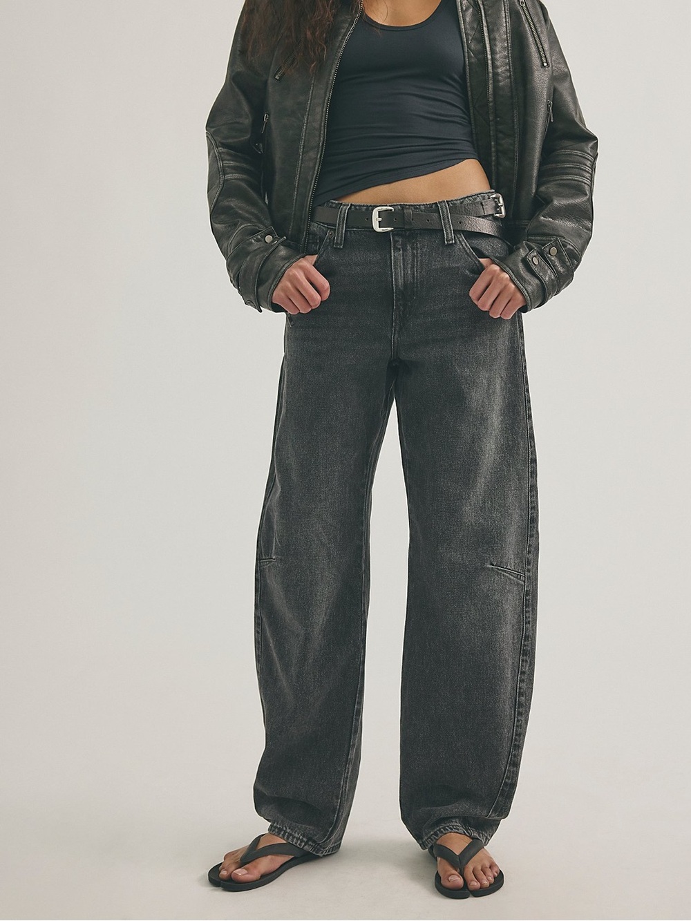 Levi’s Baggy Dad Barrel Jean